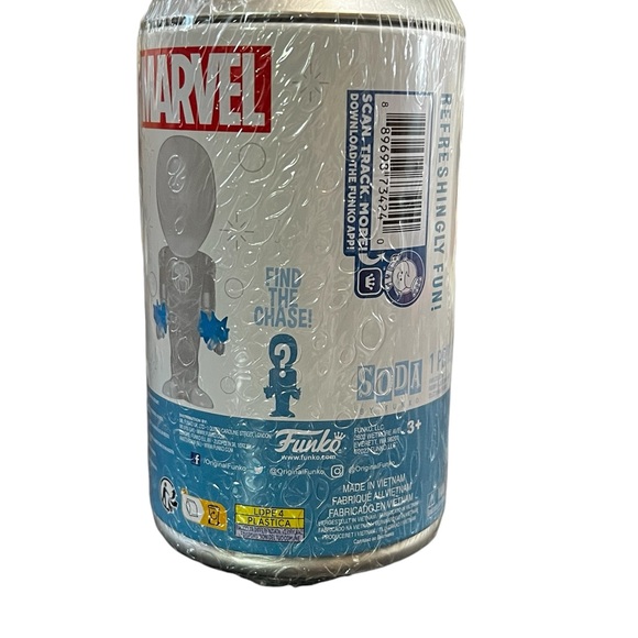 FUNKO SODA SPIDER-MAN with POSSIBLE CHASE INSIDE -
AMAZON
EXCLUSIVE - Picture 4 of 7